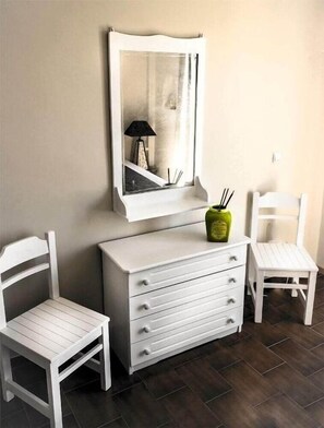 Interior - Fiamegou Villa (Andros)