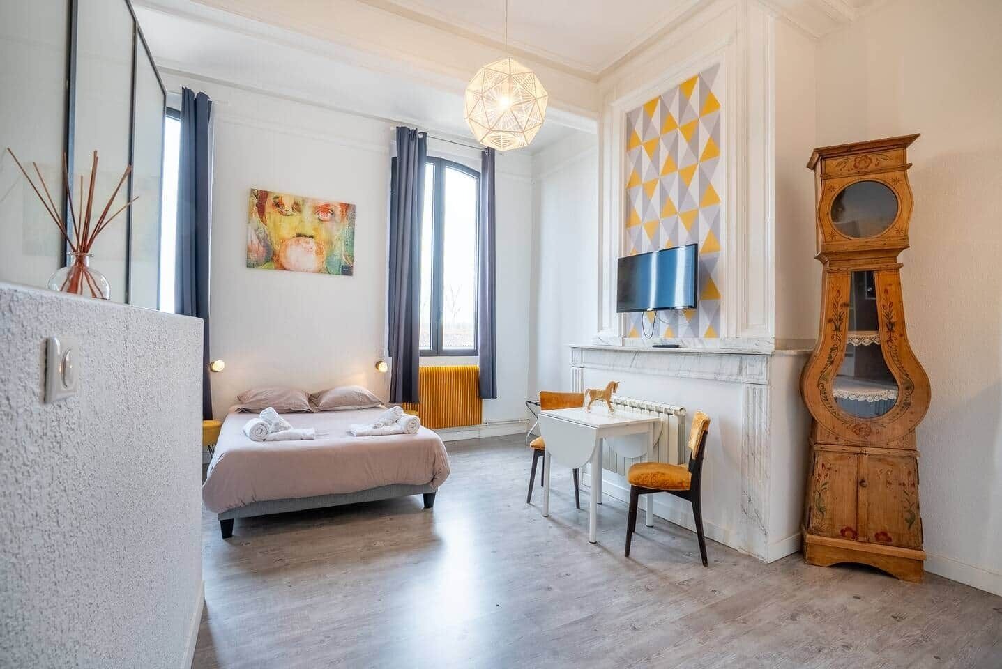 8 chambres, bureau, fer et planche à repasser, Wi-Fi gratuit