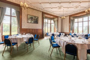 Banquet hall - Lilleshall National Sports & Conferencing Centre (Newport)