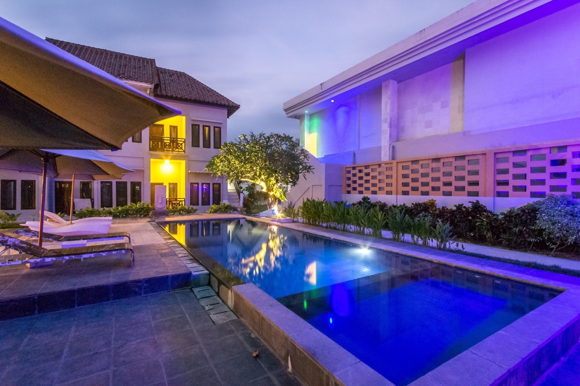 Alberca al aire libre 