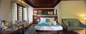 Room - Club Mahindra Cherai (Kochi)