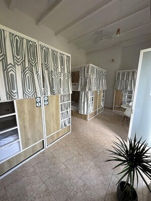 Room - Inhawi Hostel (St. Julian's)