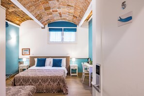 ルーム (1 Bedroom) | 1 室のベッドルーム、ベッドシーツ