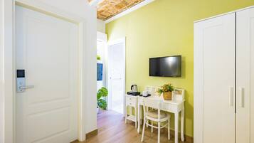 Habitación (1 Bedroom) | 1 habitación y ropa de cama