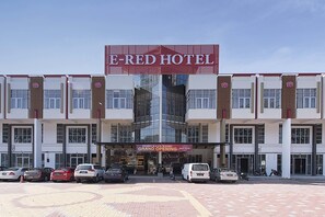 Exterior - E-red Cosmo Hotel (Bukit Mertajam)