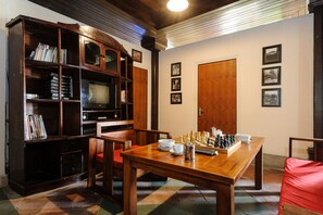 Interior - Lake View Hotel AND Restaurant (Kintamani)