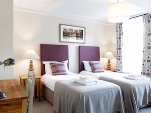 Room - THE George INN (Bath)