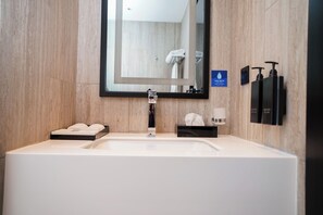 2 Bedrooms Premium Apartment | Bathroom