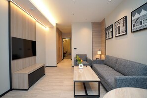 2 Bedrooms Deluxe Apartment | Interiör