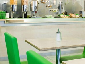 Dining - Ibis Budget Bradford (Bradford)