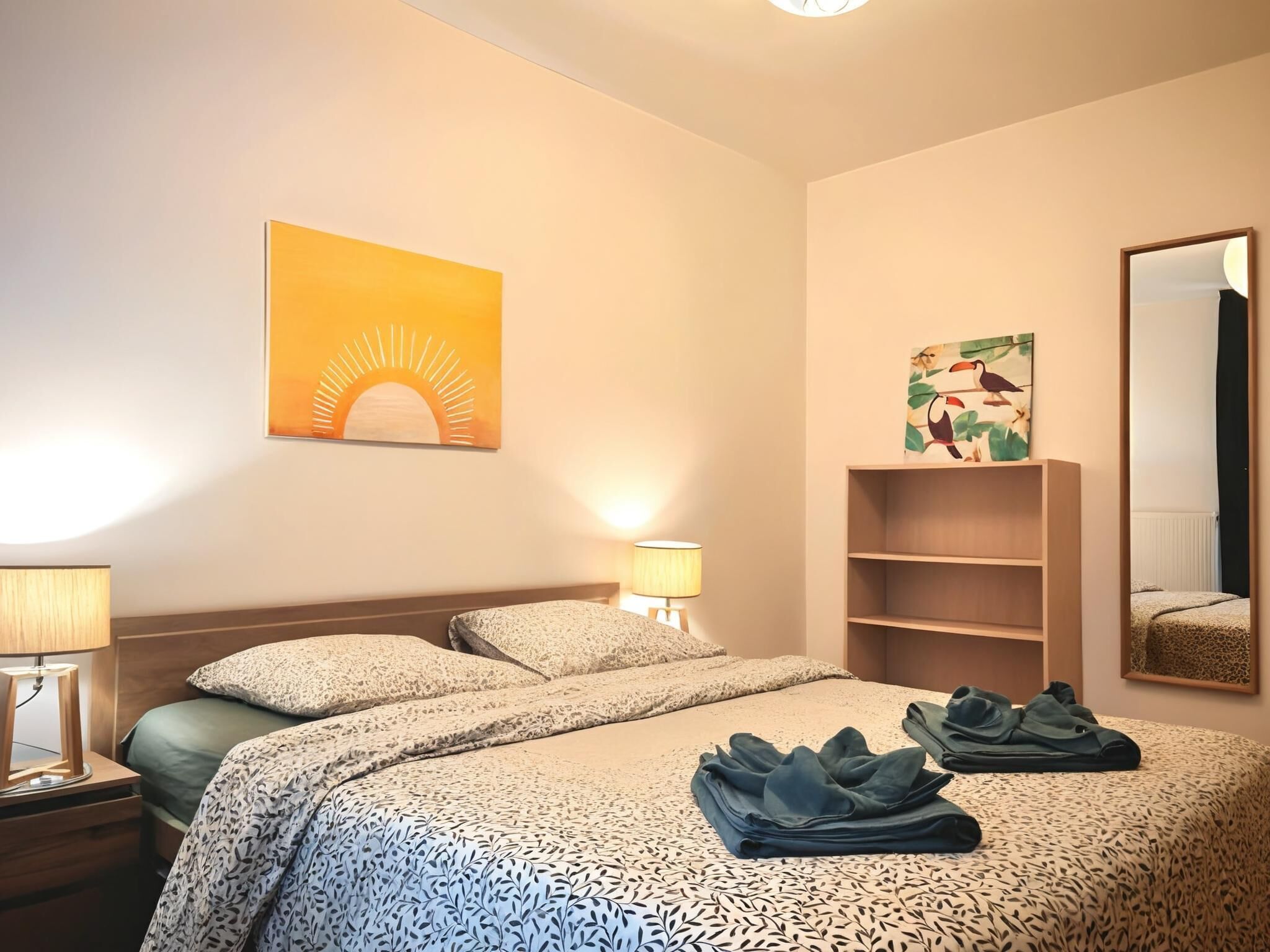 Bügeleisen/Bügelbrett, Internetzugang, Bettwäsche