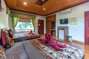 Room - Khaosok Rainforest Resort (Phanom)