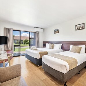 Room - Airport Garden Inn (Auckland)