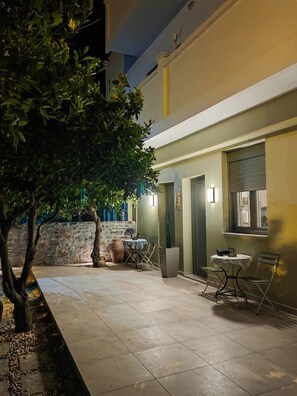 Outdoor dining - Ammos Little Escape – Gonies (Iraklio)