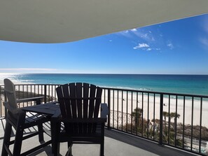 Property grounds - Beachfront Condo, Pool, 700 sq ft Balcony!  Hot Tub, (Panama City Beach)