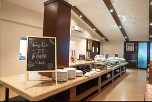 Dining - The Fern Greenleaf Resort (Ratnagiri)