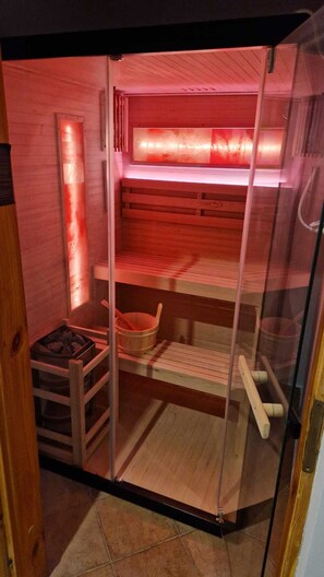 House | Sauna