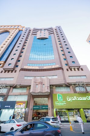 Front of property - Asfour Hotel 03 (Makkah)