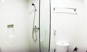 Bathroom - Amantis Hotel (Demak)