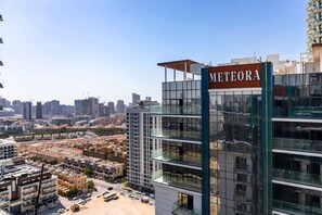 Balcony view - Wonderful 1BR Apartment at East Crest (Dubai)