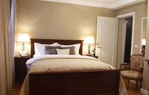 Room - Hrafninn Guesthouse (Akureyri)