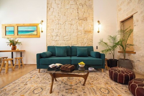 Port city haifa-Urbn Oasis w private pool Downtown