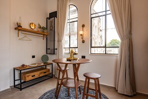 Dining - PORT CITY HAIFA -  Urban Penthouse Loft W/Jacuzzi (Haifa)