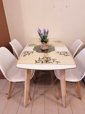 In-room dining - Urban Studio with Balcony (Taguig)