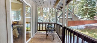 Perfect Getaway for Up to 8 Guests | Glacier Lake