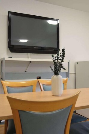 Dining - A1 Hostel Nürnberg (Nuremberg)