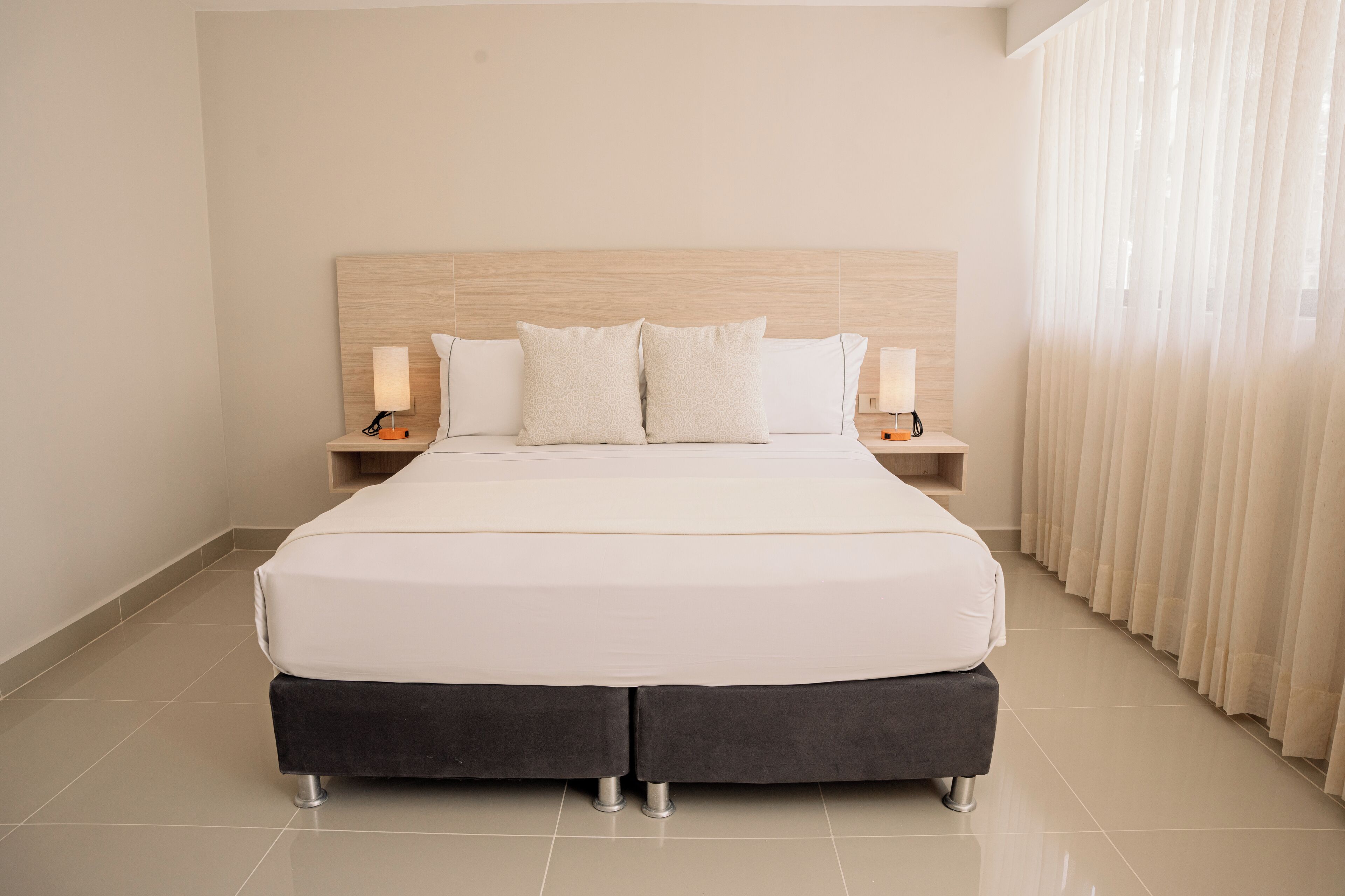 Caja fuerte y wifi gratis