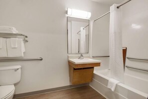 Bathroom - Woodspring Suites Houston Baytown (Baytown)