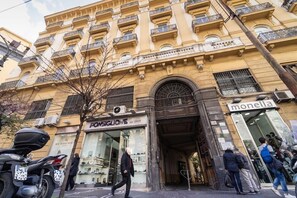 Exterior - Naples Royal House B&B (Naples)