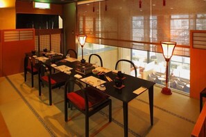 Dining - Wakasa No Yado Wakasafugu Kani No Hotel Sekumiya (Obama)