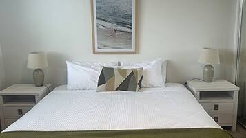 4 camere, una scrivania, Wi-Fi gratuito, lenzuola