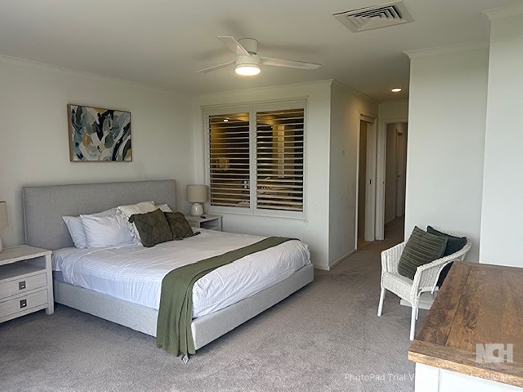 4 bedrooms, desk, free WiFi, bed sheets