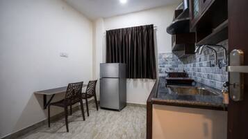 Standard Studio Suite | Private kitchen