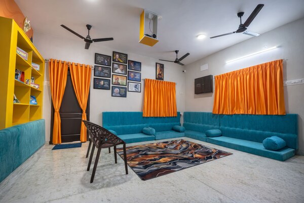 Rayzen Stays - Chennai