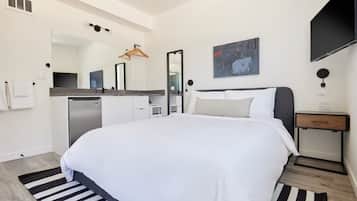 Premium Room, 1 Queen Bed