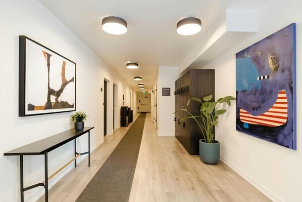 Hallway - The Boylston Hotel Capitol Hill (Seattle)