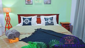 3 slaapkamers, een bureau, een strijkplank/strijkijzer, gratis wifi