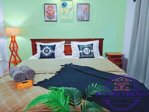 3 habitaciones, escritorio, tabla de planchar con plancha y wifi gratis 