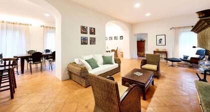 Villa Beltramonto by MMega