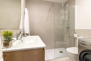Towels - Charming Apartment in the Heart of Las Letras (Madrid)