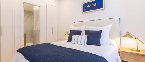 1 bedroom, iron/ironing board, bed sheets