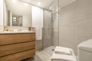 Towels - Charming City-Center Duplex in Madrid (Madrid)