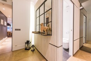 Interior - Spectacular 3-Bed Apartment in Central Madrid (Madrid)