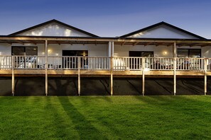 Exterior - Port Fairy Motor Inn (Port Fairy)