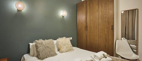 アパートメント | 2 室のベッドルーム、ノートパソコン用作業スペース、アイロン / アイロン台、ベッドシーツ