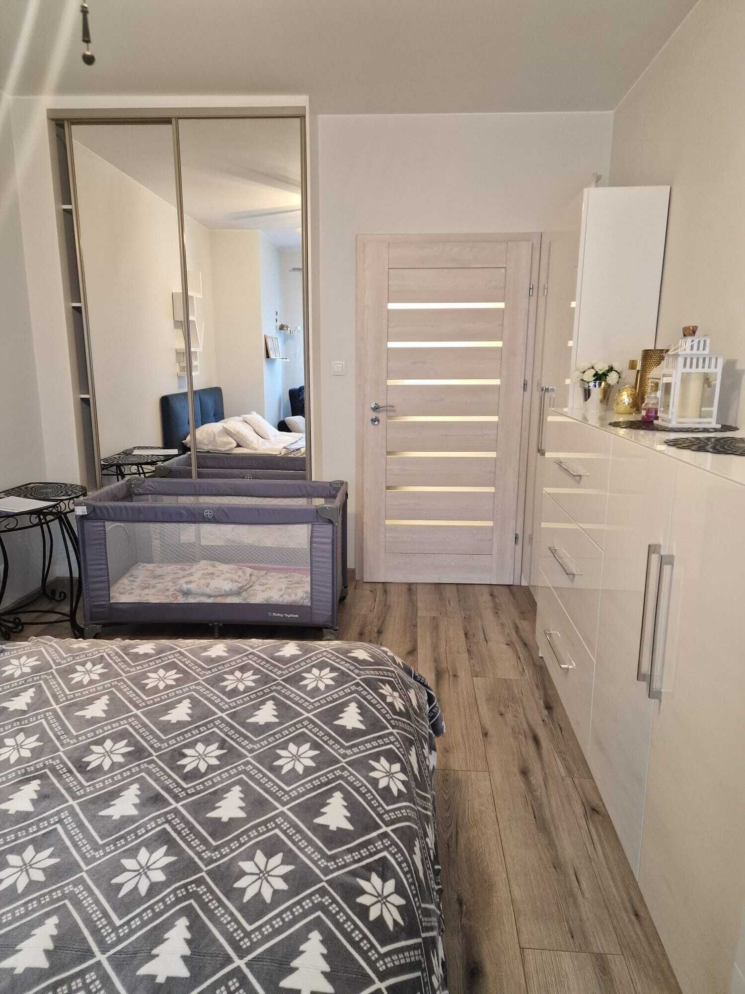 2 bedrooms, iron/ironing board, Internet, bed sheets